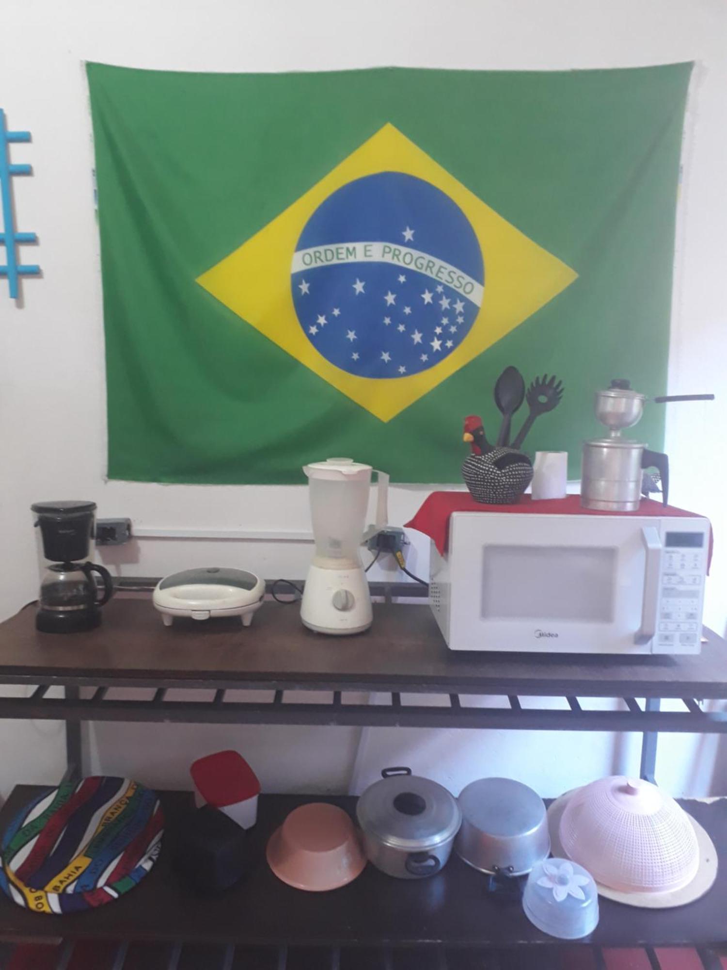Perto Do Aeroporto De Salvador - Dona Pitanga Hostel Lauro de Freitas Eksteriør bilde