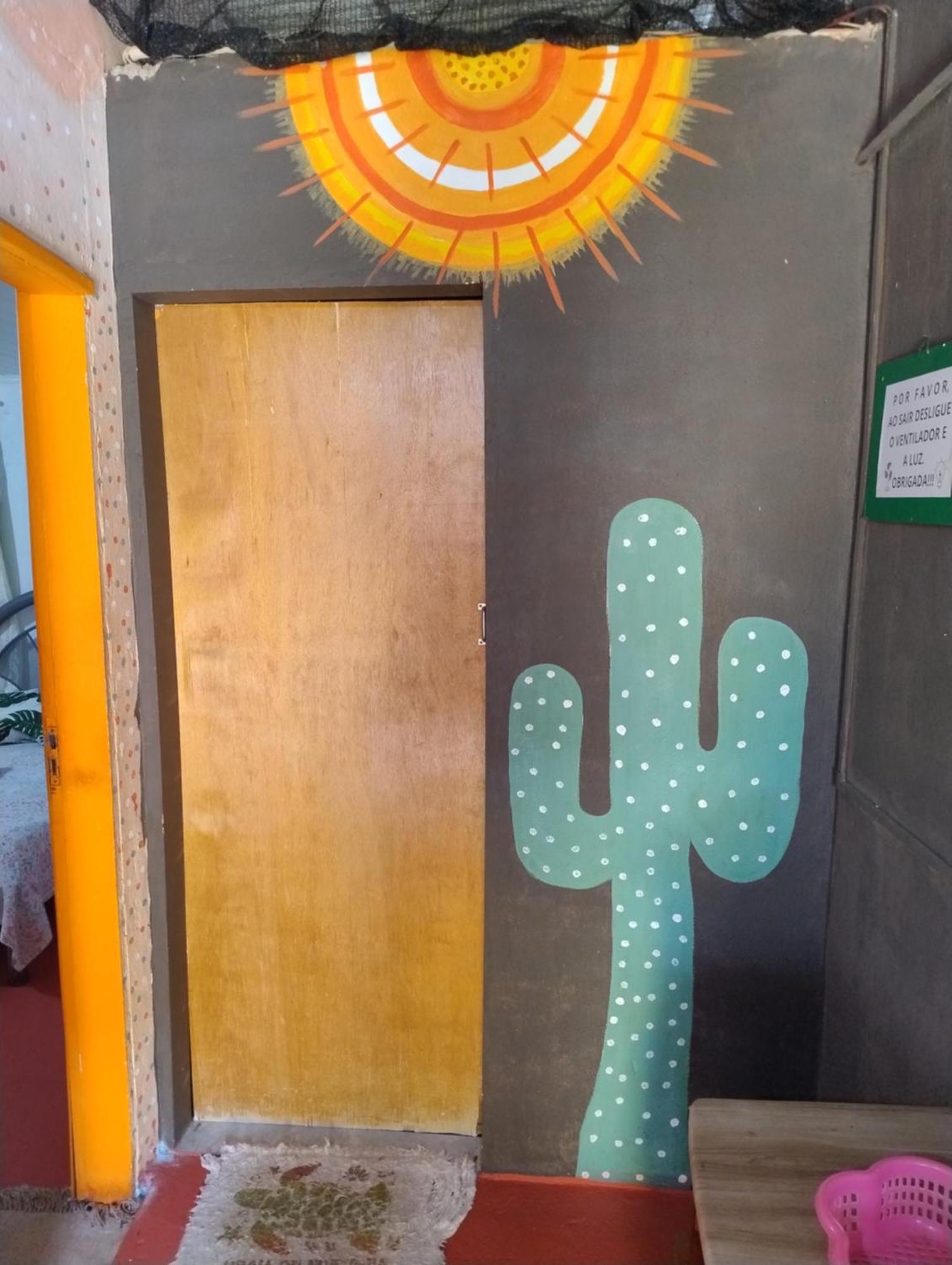 Perto Do Aeroporto De Salvador - Dona Pitanga Hostel Lauro de Freitas Eksteriør bilde