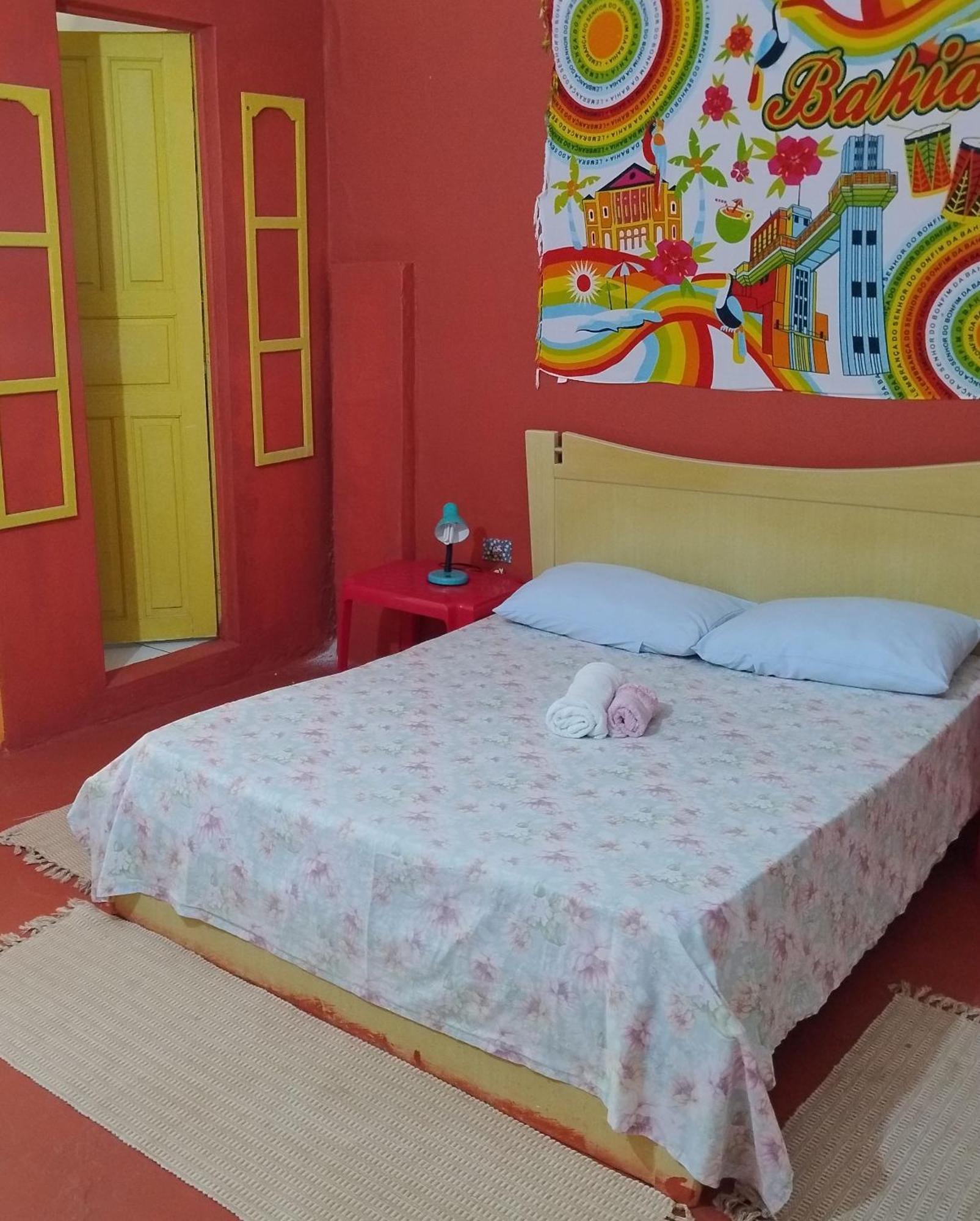 Perto Do Aeroporto De Salvador - Dona Pitanga Hostel Lauro de Freitas Eksteriør bilde