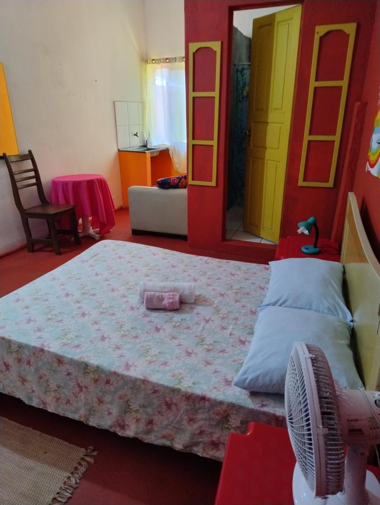 Perto Do Aeroporto De Salvador - Dona Pitanga Hostel Lauro de Freitas Eksteriør bilde